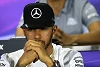 Foto zur News: Schlechtes Vorbild im Netz: Lewis Hamilton verweigert Fragen