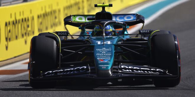 Foto zur News: Alonso sucht Gespräch mit FIA