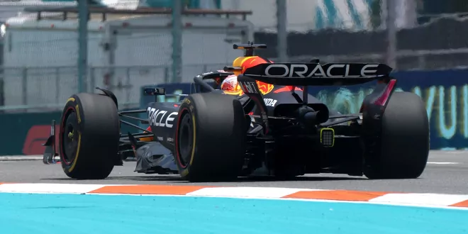 Foto zur News: Verstappen mit Leistungsdefizit?