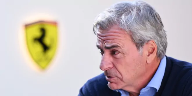 Foto zur News: Wird Sainz sen. ausgebremst?
