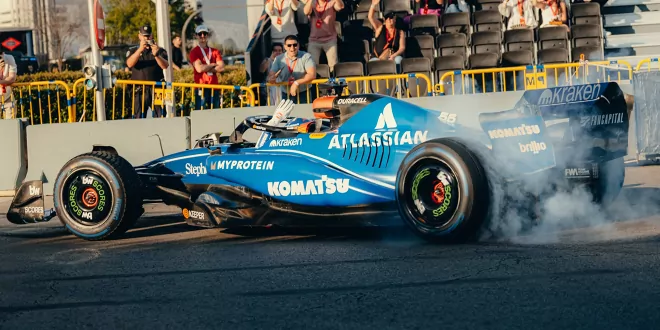 Foto zur News: Sainz weiht neuen Madring ein