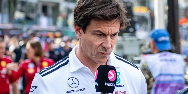 Foto zur News: &quot;Fahren so langsam wie Mercedes&quot;