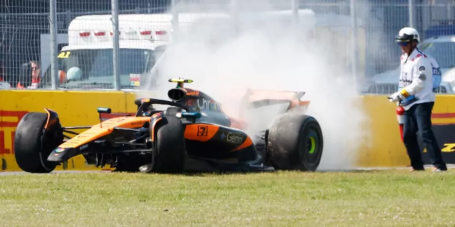 Foto zur News: Norris crasht mit Piastri!