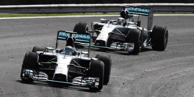 Foto zur News: 2026: FIA will kein Mercedes 2.0!