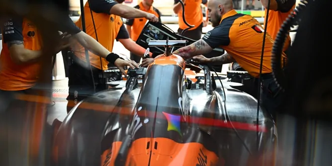 Foto zur News: Motorproblem bei Oscar Piastri