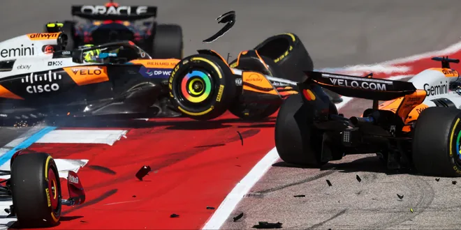 Foto zur News: Beide McLaren in Kurve 1 raus!