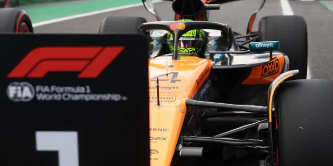 Foto zur News: Nur P16: Q1-Aus von Verstappen!