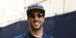 Foto zur News: Daniel Ricciardo: Altwagen bringt das Lächeln zurück