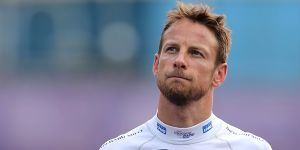 Foto zur News: Jenson Buttons Zukunft: Fernando Alonso hält sich raus