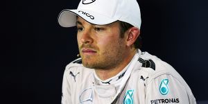 Foto zur News: Verstoß gegen Funkverbot: Nico Rosberg verliert Rang zwei!