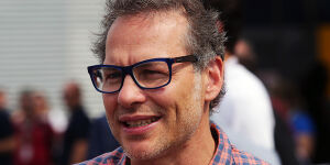 Foto zur News: Verstappen-Manager: &quot;Villeneuve ist kein Fan von Max&quot;