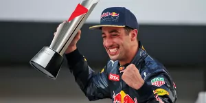 Foto zur News: Ende der Durststrecke: Ricciardo jubelt über lange fälligen