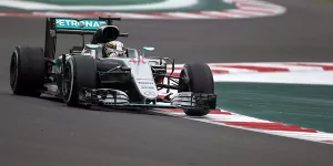 Foto zur News: Formel 1 Mexiko 2016: Hamilton zunächst klar vor Rosberg