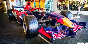 Foto zur News: Neue Technik-Videoserie: Daniel Abts Motorsport 1x1