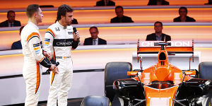 Foto zur News: Alonso über McLaren: &quot;Auto erst sexy, wenn es schnell ist&quot;