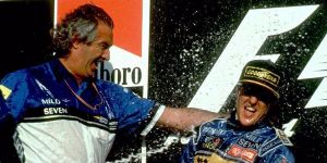 Foto zur News: Briatore wehrt sich: Michael Schumachers Auto nie bevorteilt