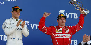 Foto zur News: Villeneuve lobt Finnen: &quot;Räikkönen ist keine Nummer 2&quot;