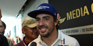 Foto zur News: Formel-1-Live-Ticker: Alonso schickt Gratulation nach Le