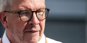 Foto zur News: Ross Brawn: Neue Hersteller sollen Unterstützung bekommen