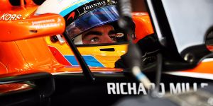 Foto zur News: Fernando Alonso schwenkt um: Stolz auf Zeit mit Honda