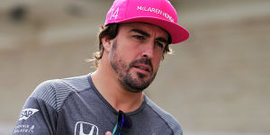 Foto zur News: Fernando Alonso: Was für eine &quot;Bekanntgabe&quot; plant er noch?