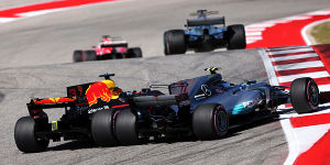 Foto zur News: Daniel Ricciardo: FIA-Kommissare haben alles richtig gemacht