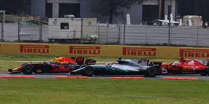 Foto zur News: F1 Mexiko 2017: Kollision macht Hamilton zum Weltmeister!