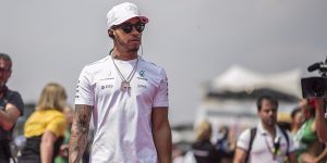 Foto zur News: Formel-1-Live-Ticker: Diskussion um Hamiltons Ritterschlag