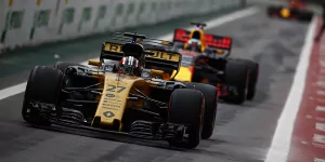 Foto zur News: So bekommt Red Bull das Renault-Werksteam zu spüren