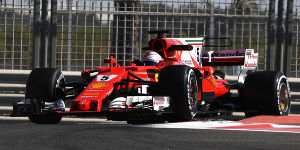 Foto zur News: Neue Formel-1-Lackierung: Wird der Ferrari 2018 dunkler?