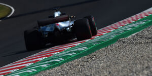 Foto zur News: Formel-1-Tests 2018 analysiert: Erst Mercedes und lange