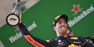 Foto zur News: Ricciardo-Vertrag: Renault-Motor als Knackpunkt