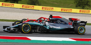 Foto zur News: Psychotrick für Hamilton: Darum beichtete Mercedes&#039;