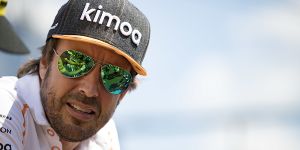 Foto zur News: Nach Rücktrittsankündigung: Großes Buhlen um Alonso