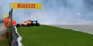 Foto zur News: Valtteri Bottas nach Crash mit Vandoorne nur verwarnt