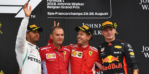 Foto zur News: Formel 1 Belgien 2018: Vettel lässt Hamilton keine Chance!