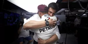 Foto zur News: Nach Fabelrunde: Toto Wolff adelt &quot;epischen&quot; Hamilton