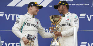 Foto zur News: Lewis Hamilton: &quot;Wichtig, dass wir Valtteris Leistung