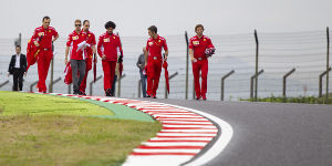 Foto zur News: Lewis Hamilton: Streckenbegehungen sind nur