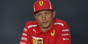 Foto zur News: Formel-1-Live-Ticker: Räikkönen beschädigt parkendes Auto