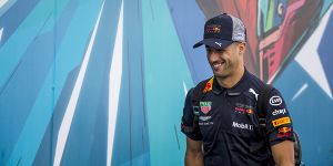 Foto zur News: Daniel Ricciardo: Mexiko-Ausfall erst alleine, dann mit
