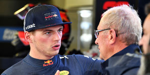 Foto zur News: Helmut Marko: Verstappen ist 2018 an Ricciardo vorbeigezogen