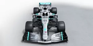 Foto zur News: Präsentation Mercedes F1 W10: Angriff auf Titel Nummer sechs