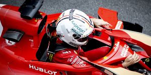 Foto zur News: Neue Vorschriften: Vettel und Co. aktuell noch ohne