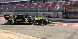 Foto zur News: Daniel Ricciardo mit Renault-Debüt bei Shakedown in