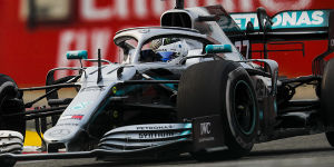 Foto zur News: Bestzeit ohne fragwürdigen Frontflügel: Mercedes musste