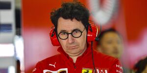 Foto zur News: Ferrari-Teamchef Binotto unter Druck: Hat er zu viele