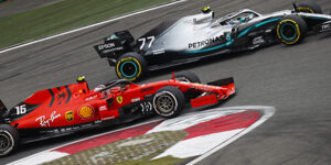 Foto zur News: Lewis Hamilton: Ferrari war in zwei von vier Rennen