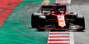 Foto zur News: Nach Horror-Auftakt: Ferrari arbeitet an neuen Konzepten