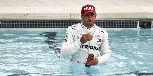 Foto zur News: &quot;Druck standgehalten&quot;: Bestnoten für Lewis Hamilton in
